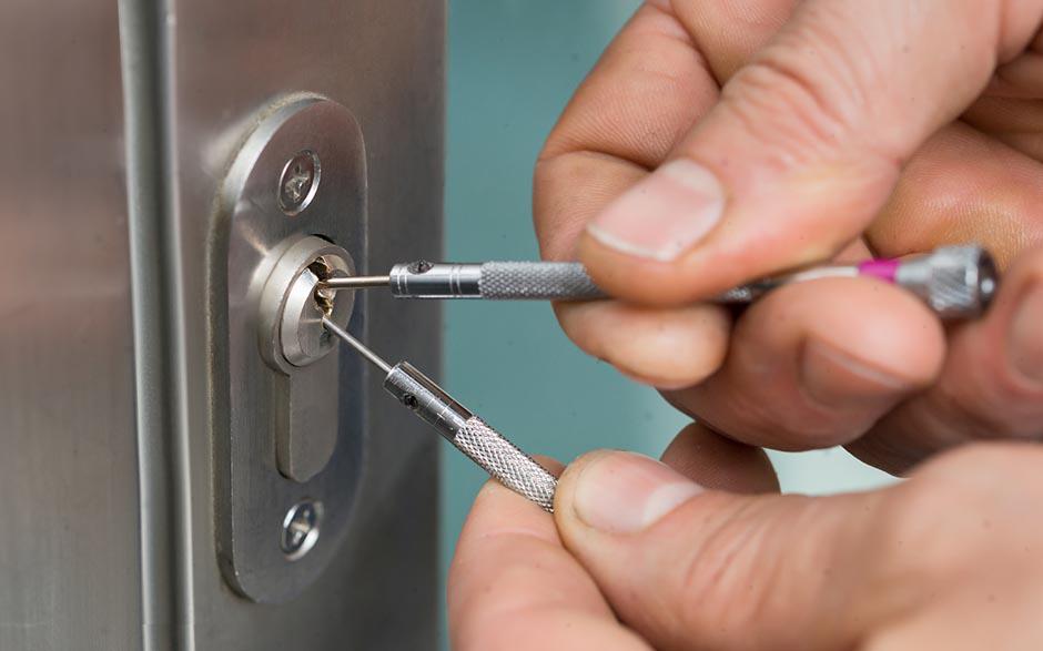 prix d'un barillet de porte Taverny